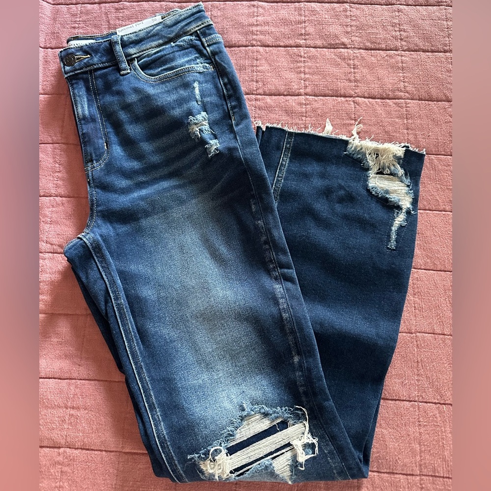 NWT Zenana Women's Denim Distressed Raw Hem Jeans